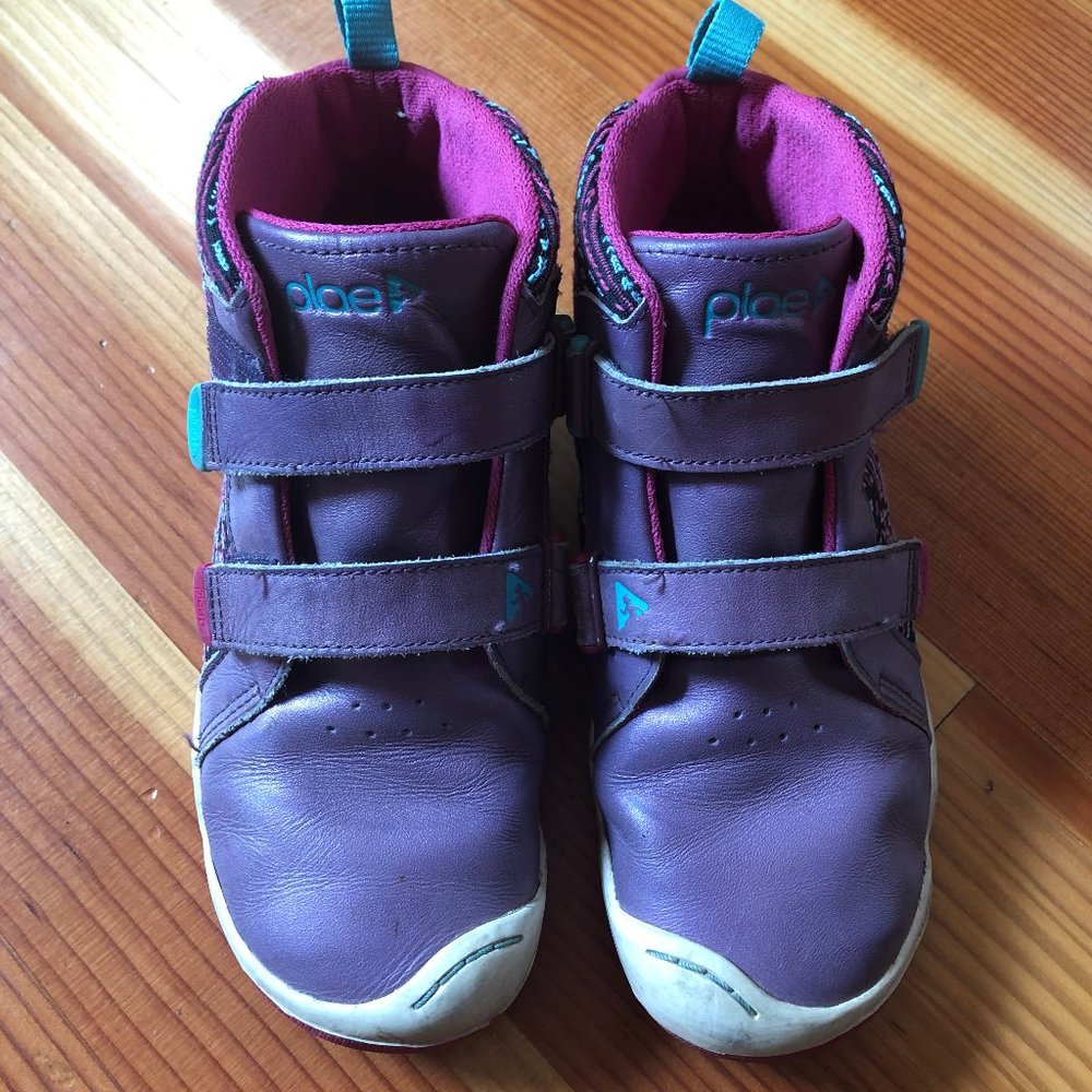 PLAE shoes, 3.5 big girl